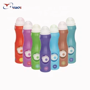 Víz palack az edzőteremben